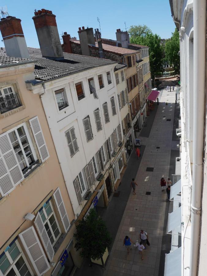 Mâcon Hyper Centre - Gare Apartamento Exterior foto